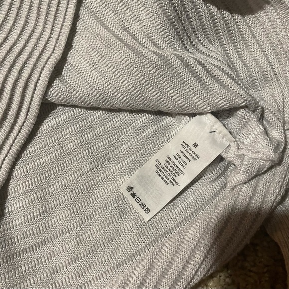 4/$20 💜 Dynamite sweater - Picture 4 of 4